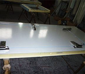 壓花鋁全埋門(mén)